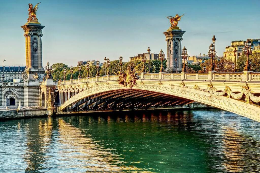 Iconic Location Only 500 Meters To The Louvre Apartment Paris Bagian luar foto