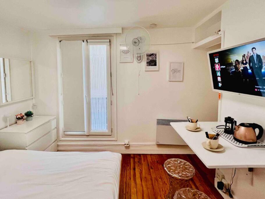 Iconic Location Only 500 Meters To The Louvre Apartment Paris Bagian luar foto